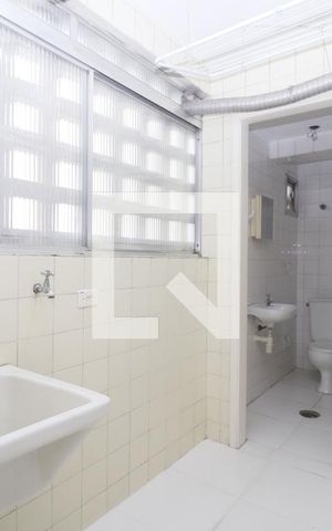 Apartamento à venda com 96m², 4 quartos e 1 vagaÁrea de Serviço