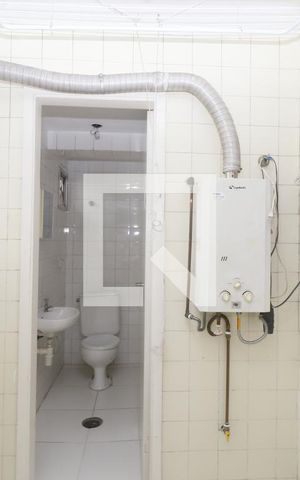 Apartamento à venda com 96m², 4 quartos e 1 vagaÁrea de Serviço