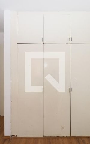 Apartamento à venda com 96m², 4 quartos e 1 vagaQuarto 2