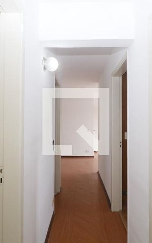 Apartamento à venda com 96m², 4 quartos e 1 vagaCorredor