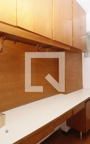 Apartamento à venda com 96m², 4 quartos e 1 vagaEscritório
