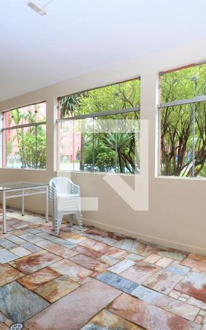 Apartamento à venda com 96m², 4 quartos e 1 vagaÁrea comum - Salão de festas