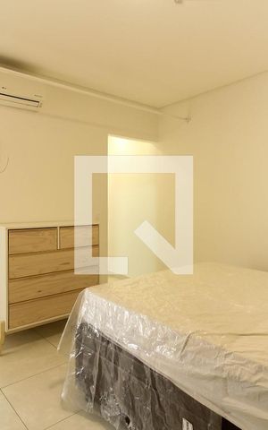 Casa para alugar com 30m², 1 quarto e sem vaga Casa para alugar com 30m², 1 quarto e sem vagaQuarto