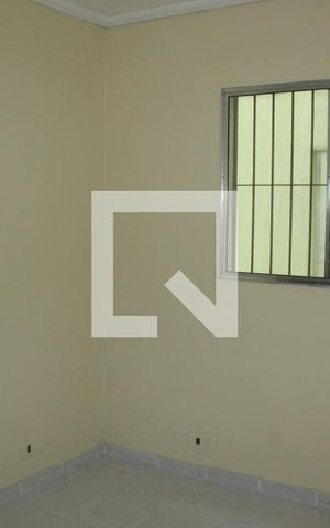 Casa para alugar com 40m², 1 quarto e 1 vagaQuarto