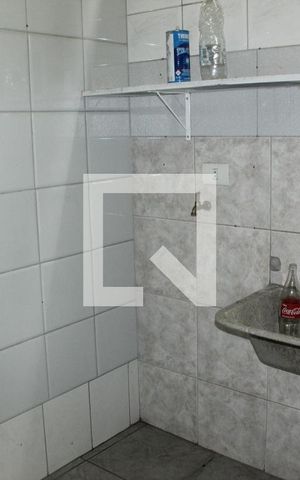Casa para alugar com 40m², 1 quarto e 1 vagaÁrea de Serviço