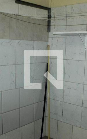 Casa para alugar com 40m², 1 quarto e 1 vagaÁrea de Serviço