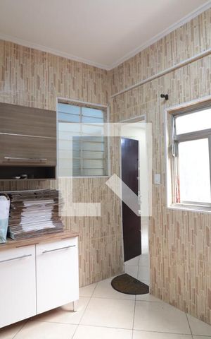 Apartamento para alugar com 90m², 2 quartos e sem vagacozinha
