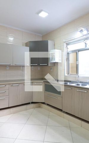 Apartamento para alugar com 90m², 2 quartos e sem vagacozinha
