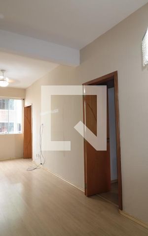 Apartamento para alugar com 90m², 2 quartos e sem vagaSala