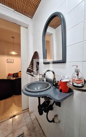 Apartamento à venda com 142m², 3 quartos e sem vaga Apartamento à venda com 142m², 3 quartos e sem vagaLavabo
