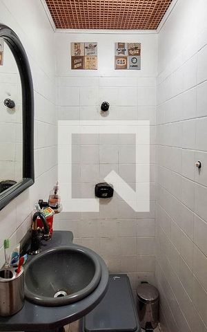 Apartamento à venda com 142m², 3 quartos e sem vaga Apartamento à venda com 142m², 3 quartos e sem vagaLavabo