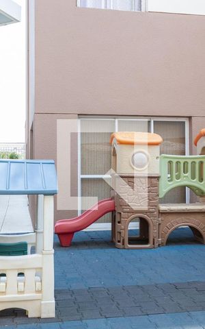 Apartamento para alugar com 65m², 2 quartos e 1 vaga Apartamento para alugar com 65m², 2 quartos e 1 vagaÁrea comum - Playground