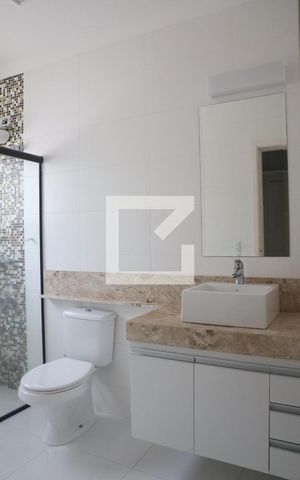 Casa de condomínio à venda com 175m², 3 quartos e 2 vagasBanheiro