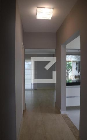 Casa de condomínio à venda com 175m², 3 quartos e 2 vagasCorredor