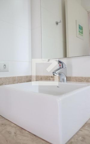 Casa de condomínio à venda com 175m², 3 quartos e 2 vagasBanheiro