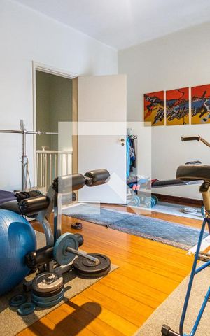 Casa à venda com 440m², 5 quartos e 2 vagasQuarto 3