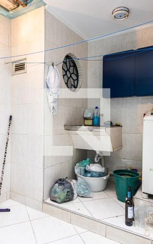 Casa à venda com 440m², 5 quartos e 2 vagasÁrea de Serviço