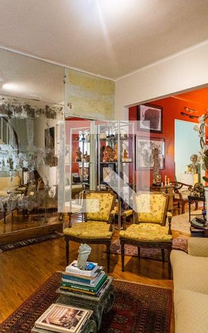 Casa à venda com 440m², 5 quartos e 2 vagasSala