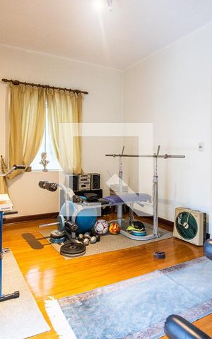Casa à venda com 440m², 5 quartos e 2 vagasQuarto 3