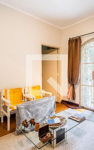 Casa à venda com 440m², 5 quartos e 2 vagasQuarto 1