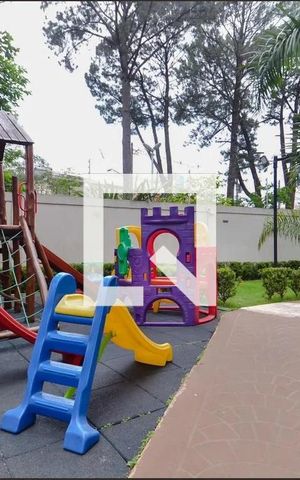 Apartamento à venda com 38m², 1 quarto e 1 vaga Apartamento à venda com 38m², 1 quarto e 1 vagaÁrea comum - Playground
