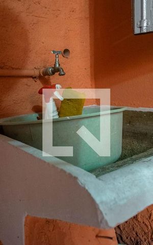 Casa à venda com 100m², 3 quartos e sem vaga Casa à venda com 100m², 3 quartos e sem vagaÁrea de Serviço