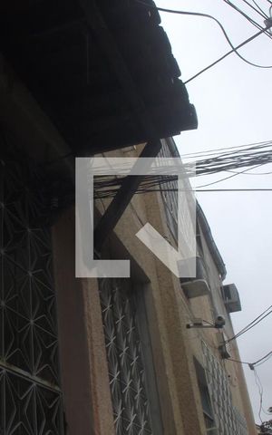Casa à venda com 95m², 2 quartos e sem vagaFachada 