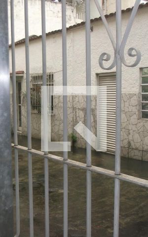 Casa à venda com 95m², 2 quartos e sem vagaVista 