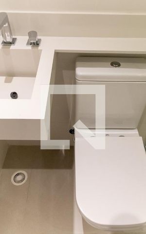 Apartamento à venda com 115m², 3 quartos e 2 vagas Apartamento à venda com 115m², 3 quartos e 2 vagasBanheiro da Suíte 2