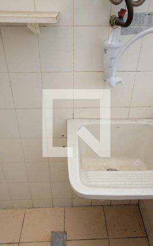 Apartamento à venda com 77m², 3 quartos e 1 vaga Apartamento à venda com 77m², 3 quartos e 1 vagaÁrea de Serviço