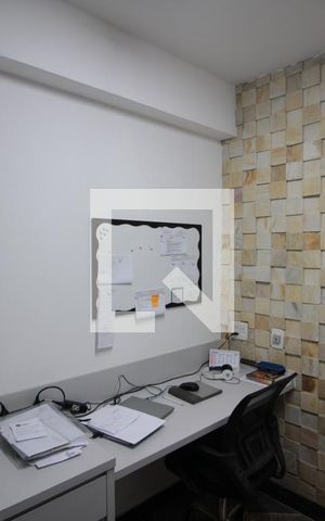 Casa à venda com 450m², 4 quartos e 3 vagasEscritório 1