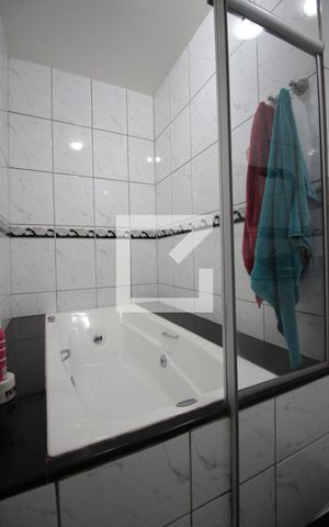Casa à venda com 450m², 4 quartos e 3 vagasBanheiro da Suite