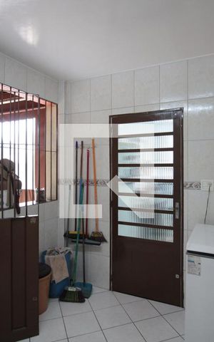 Casa à venda com 450m², 4 quartos e 3 vagasArea de Serviço