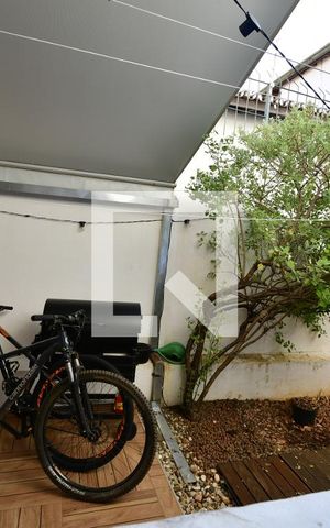 Casa de condomínio para alugar com 81m², 2 quartos e 1 vagaVista da Cozinha