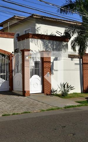 Casa de condomínio para alugar com 81m², 2 quartos e 1 vagaFachada