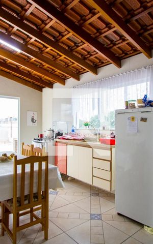Apartamento à venda com 150m², 3 quartos e 2 vagas Apartamento à venda com 150m², 3 quartos e 2 vagasCozinha/Área de serviço