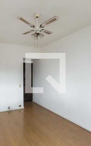 Apartamento à venda com 71m², 2 quartos e 1 vagaSala