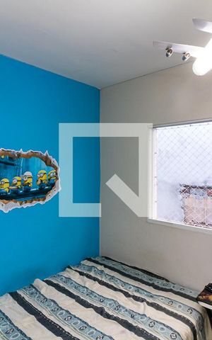 Casa à venda com 120m², 4 quartos e 2 vagas Casa à venda com 120m², 4 quartos e 2 vagasCloset do quarto 3