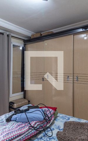 Casa à venda com 240m², 4 quartos e 3 vagas Casa à venda com 240m², 4 quartos e 3 vagasSuíte