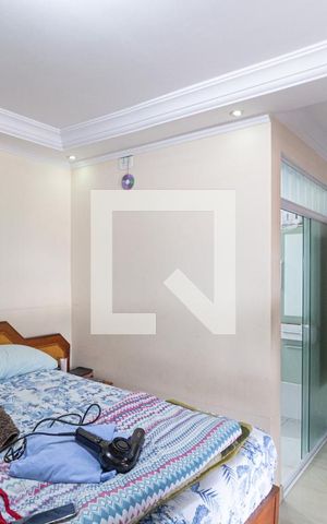 Casa à venda com 240m², 4 quartos e 3 vagas Casa à venda com 240m², 4 quartos e 3 vagasSuíte