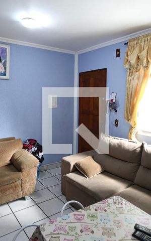 Apartamento à venda com 48m², 2 quartos e 1 vagaSala