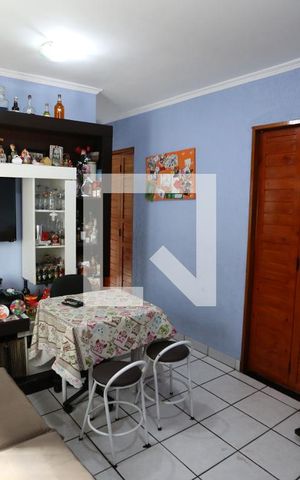 Apartamento à venda com 48m², 2 quartos e 1 vagaSala