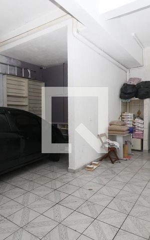 Casa à venda com 300m², 4 quartos e 2 vagasGaragem