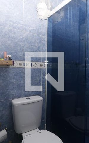 Casa à venda com 300m², 4 quartos e 2 vagasBanheiro da Suíte 2