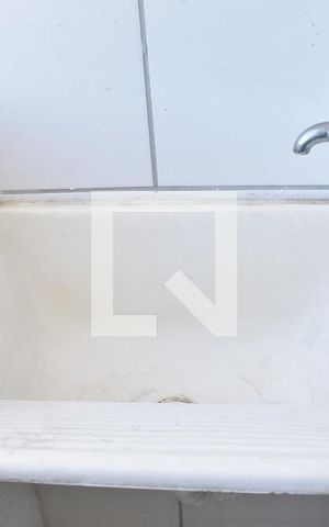 Apartamento para alugar com 45m², 2 quartos e 1 vagaÁrea de Serviço - Taque