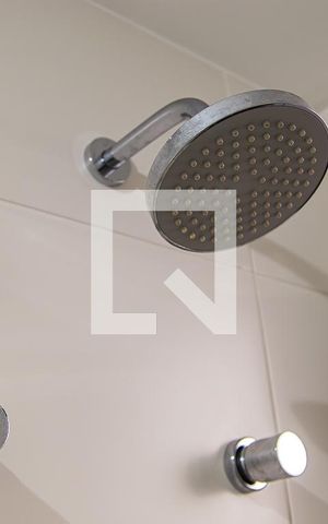 Apartamento à venda com 32m², 1 quarto e sem vagaBanheiro - Chuveiro