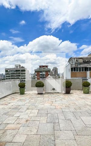 Apartamento à venda com 136m², 1 quarto e 1 vagaÁrea comum