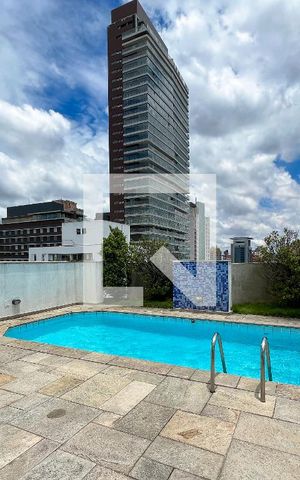 Apartamento à venda com 136m², 1 quarto e 1 vagaÁrea comum