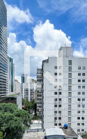 Apartamento à venda com 136m², 1 quarto e 1 vagaSala 