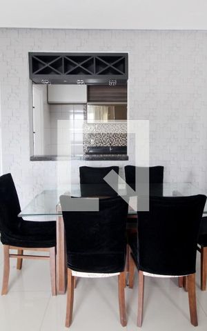 Apartamento para alugar com 78m², 2 quartos e 1 vagaSala 